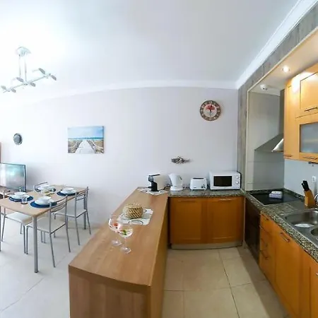 Apartment Nelo's Cousy Place Portimao